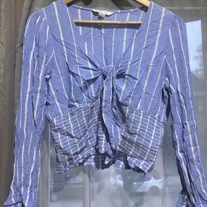 American eagle top purple color size m